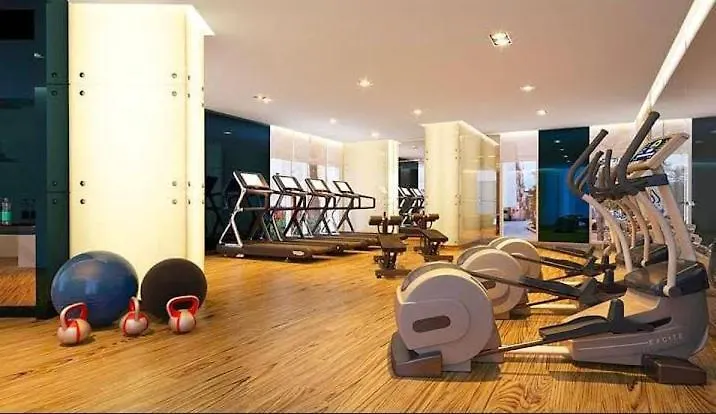 Modern Living Damac With Balcony & Waterfront Views Apartment Dubai